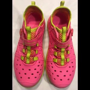 Made 2 Play by Stride Rite